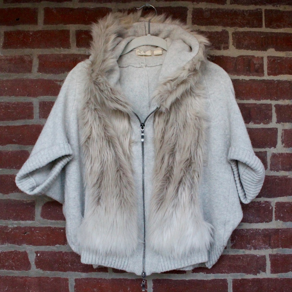 ANTHROPOLOGIE Sleeping On Snow Hooded Sweater